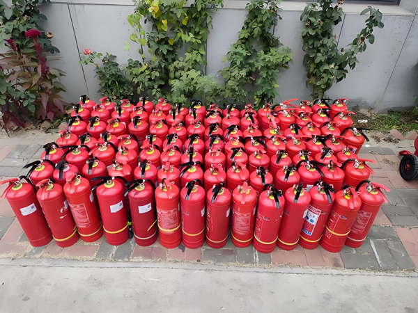 新灭火器的免检年限